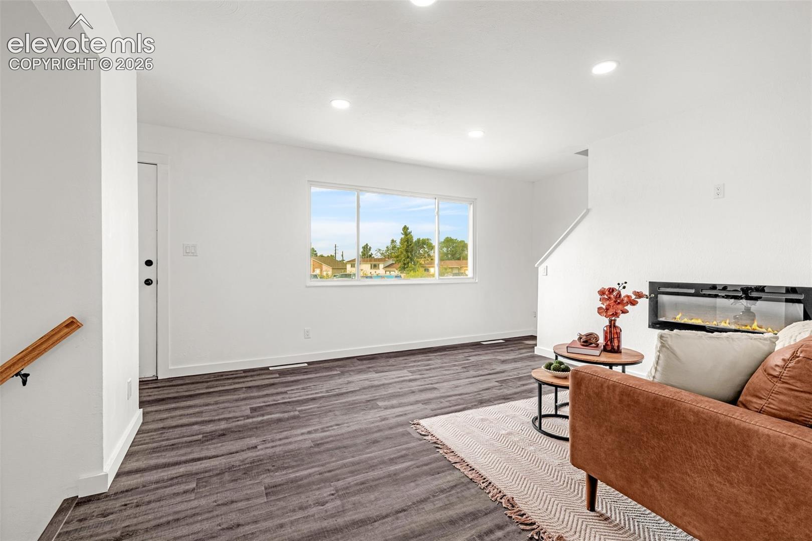 1375 Bonita Drive
