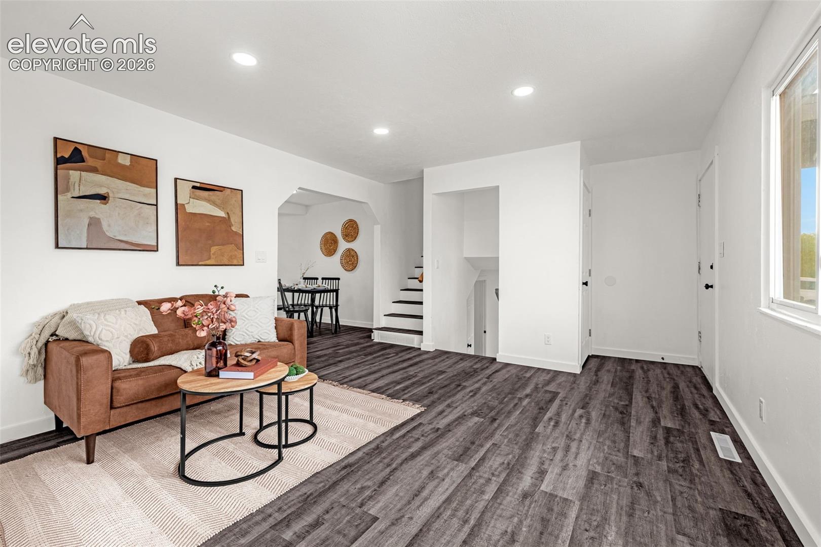 1375 Bonita Drive