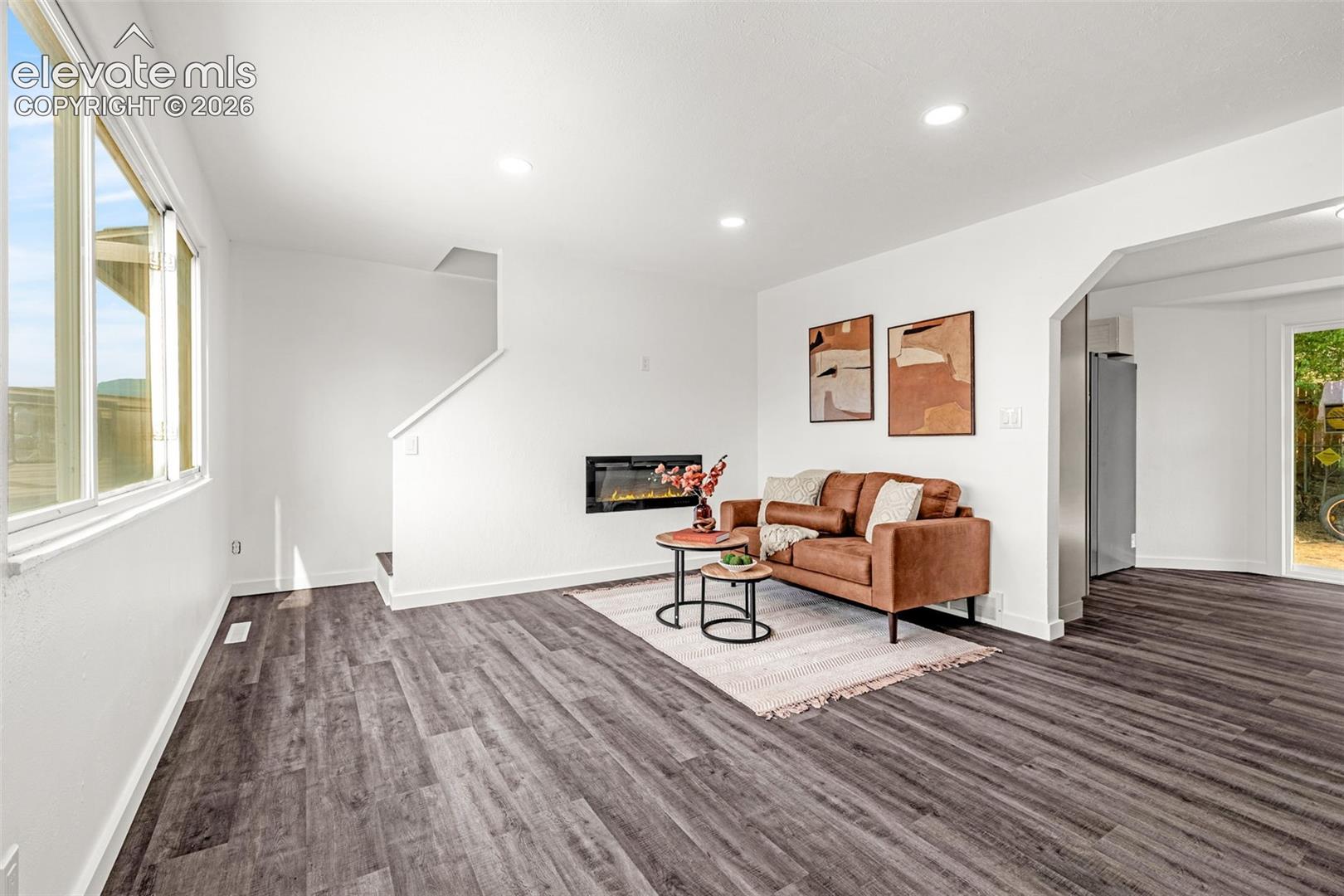 1375 Bonita Drive