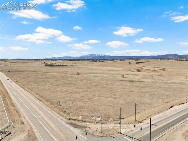 E County Line Road