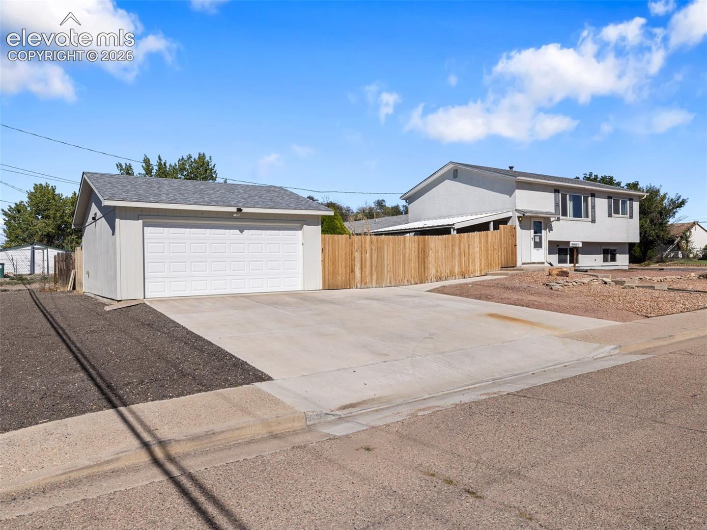 2303 Cheyenne Avenue