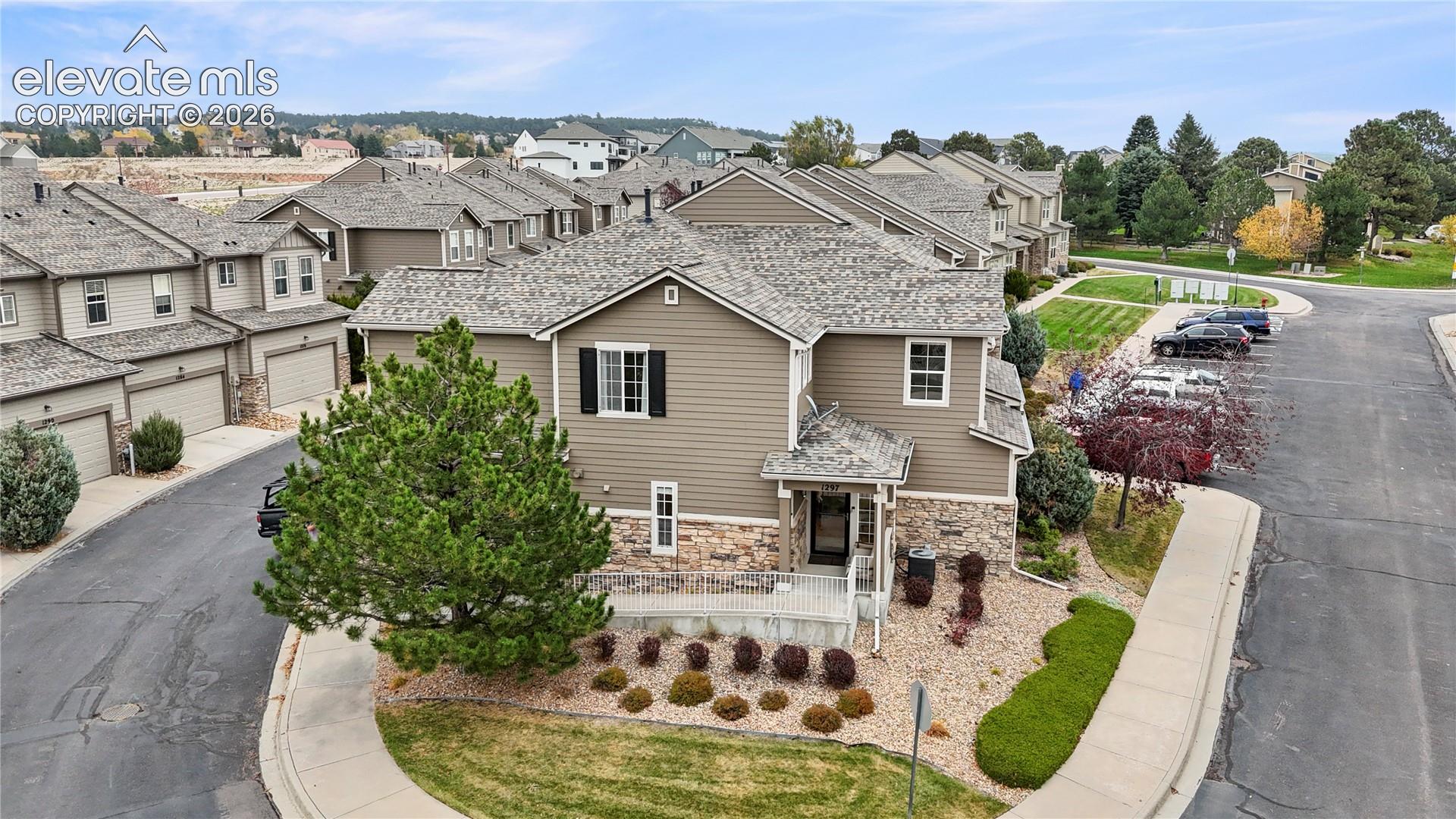 1297 Timber Run Heights