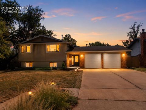 Photo of 1208 Doyle Place, Colorado Springs, CO 80915 (MLS # 2333602)