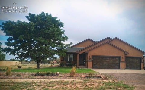 Photo of 1140 W Shenandoah Drive, Pueblo, CO 81007 (MLS # 5397079)