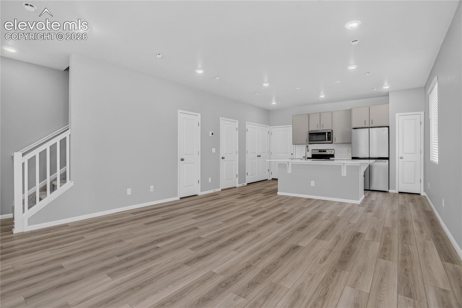 9232 Lytle Grove