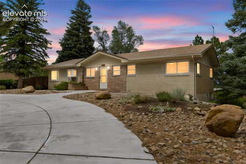 Photo of 1302 Parkview Boulevard, Colorado Springs, CO 80905 (MLS # 7161419)