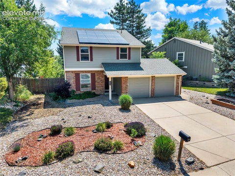 Photo of 7958 Roslyn Way, Centennial, CO 80112 (MLS # 3354413)