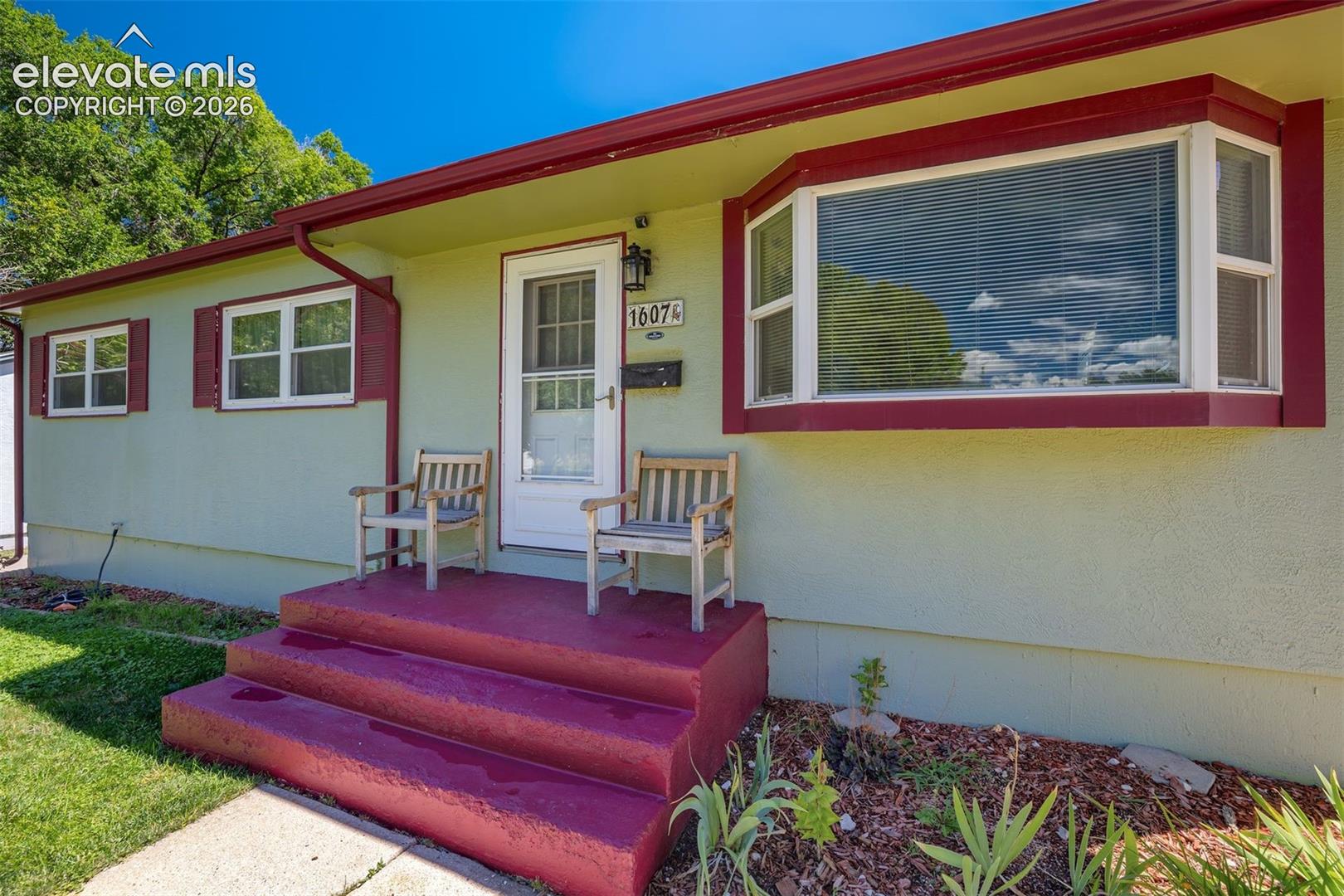 1607 Querida Drive