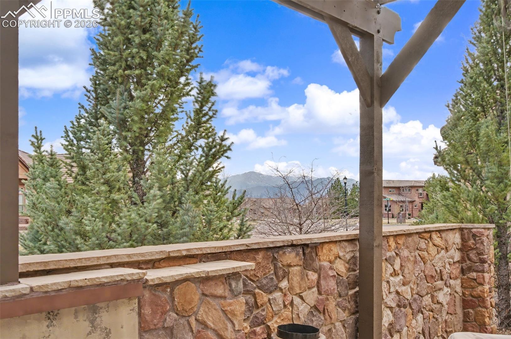 2328 Margaux Valley Way