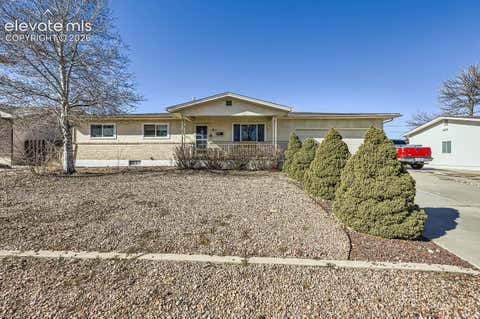 Photo of 43 Fordham Circle, Pueblo, CO 81005 (MLS # 9563253)