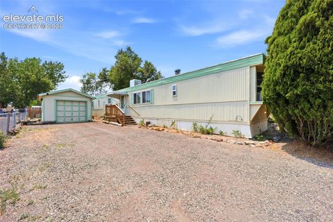 Photo of 96 E Kipling Drive, Pueblo West, CO 81003 (MLS # 9022682)