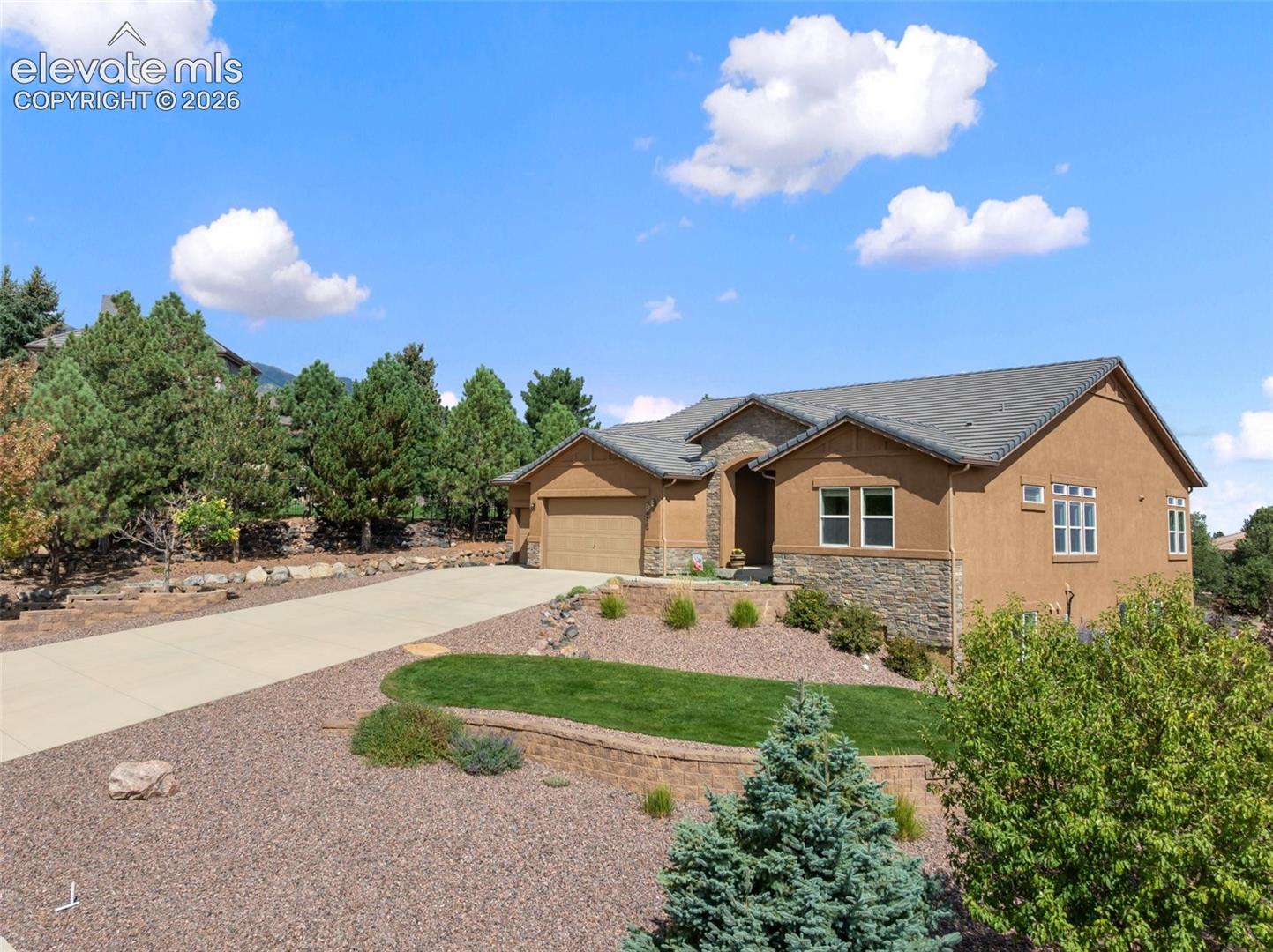 2620 Tamora Way