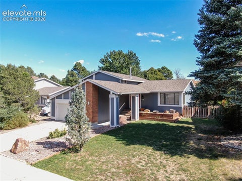 Photo of 3121 Breckenridge Drive, Colorado Springs, CO 80906 (MLS # 7120629)