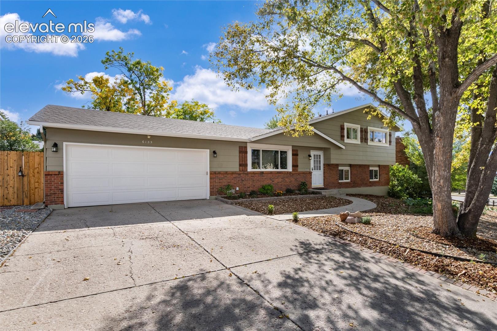 6135 Sapporo Drive
