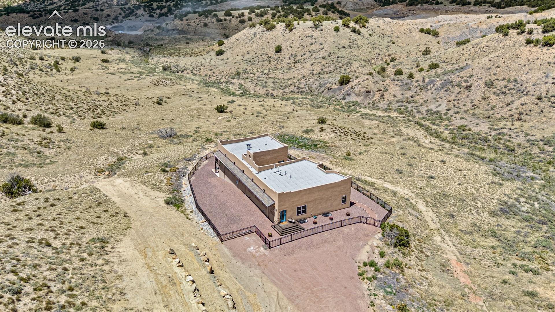 1864 Canon Ridge Trail
