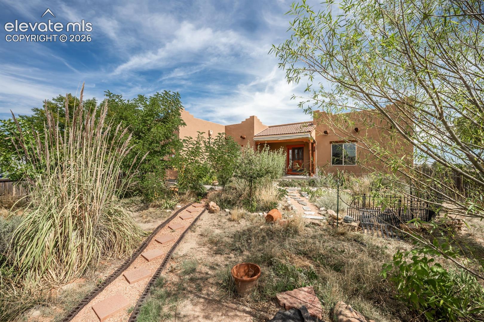 1748 N Wyatt Earp Lane