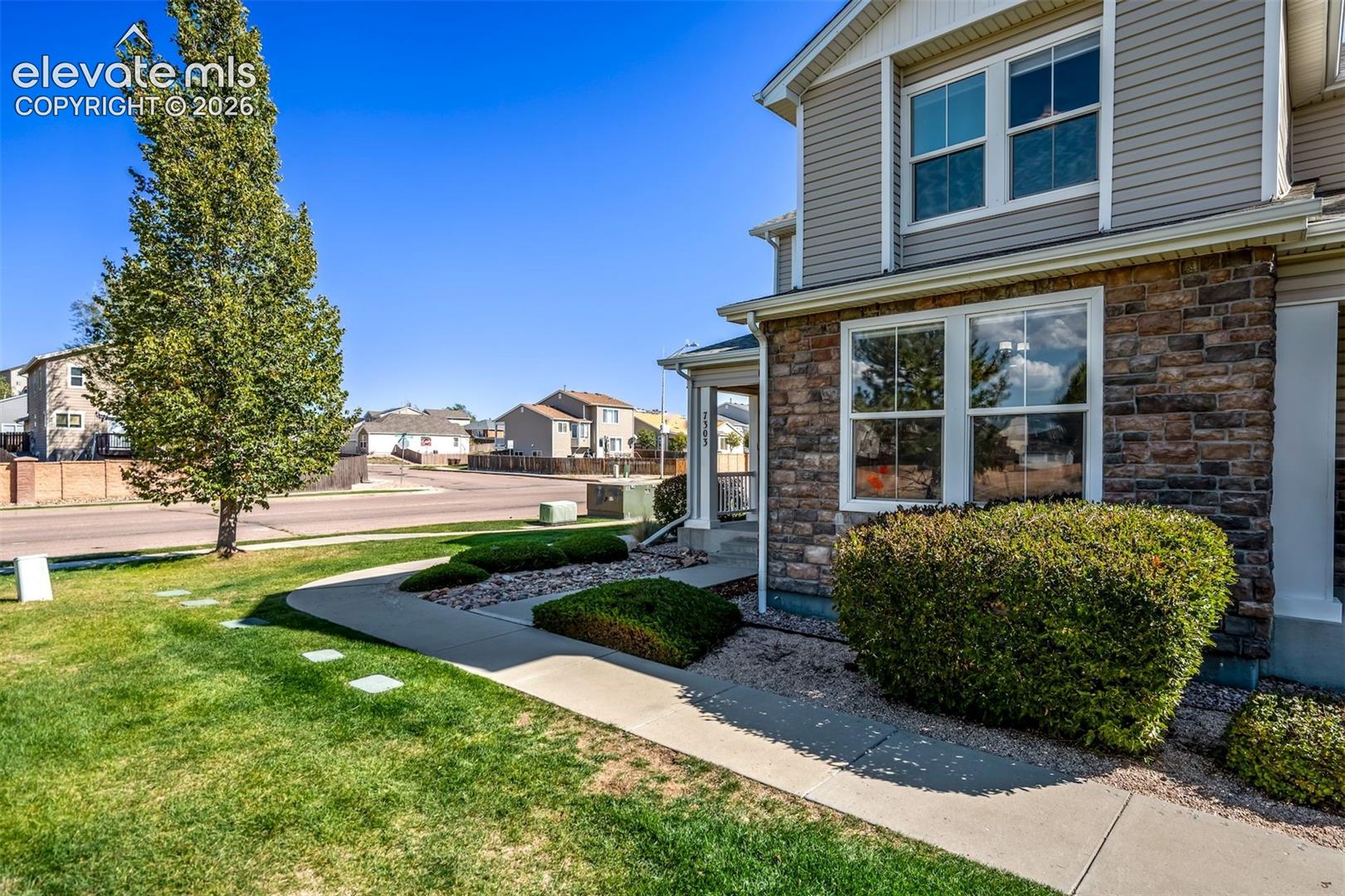 7303 Sandy Springs Point