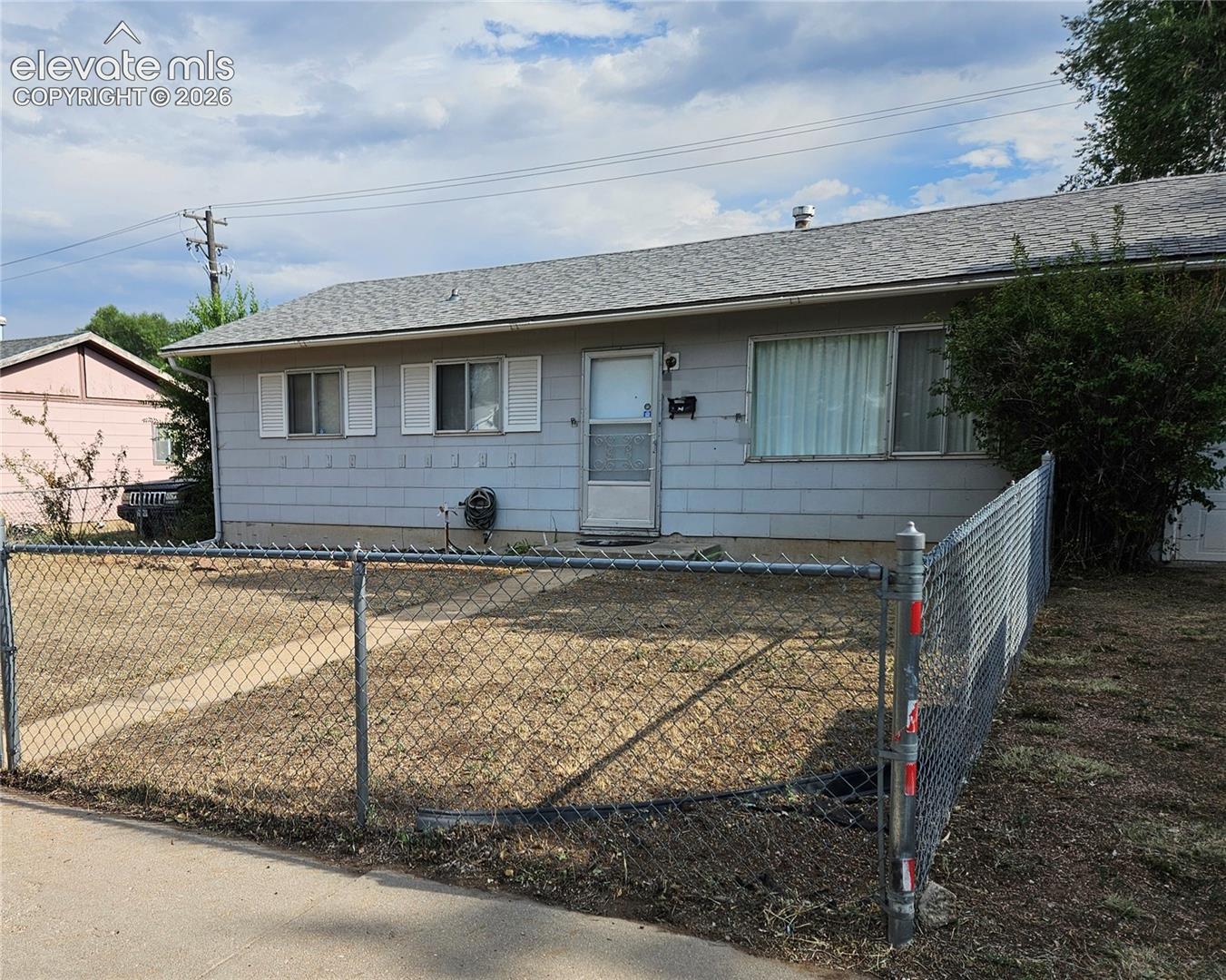 1111 Florence Avenue