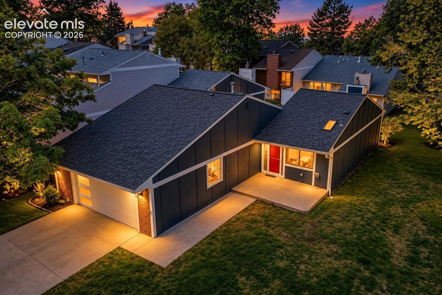 103 S Vance Court