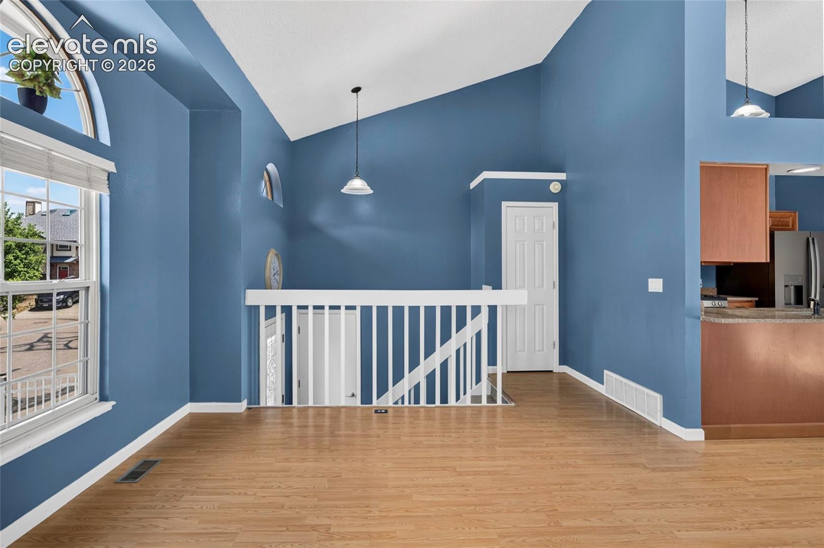 8555 Ilex Drive