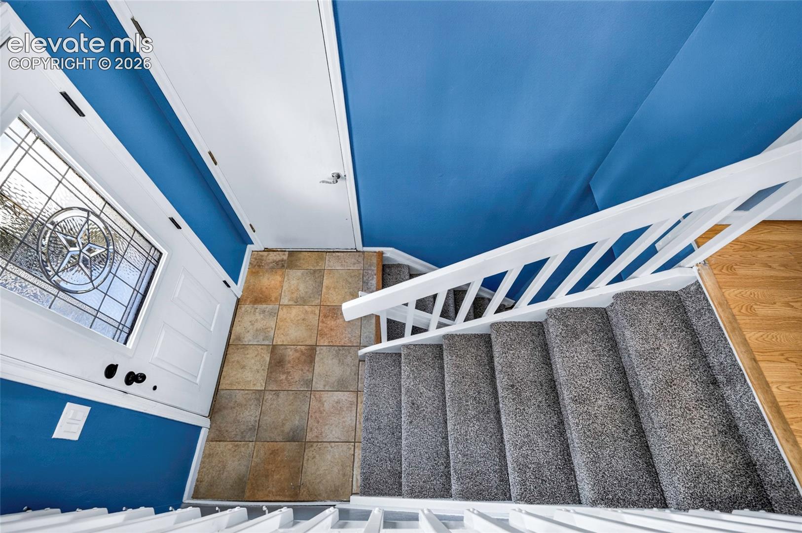 8555 Ilex Drive