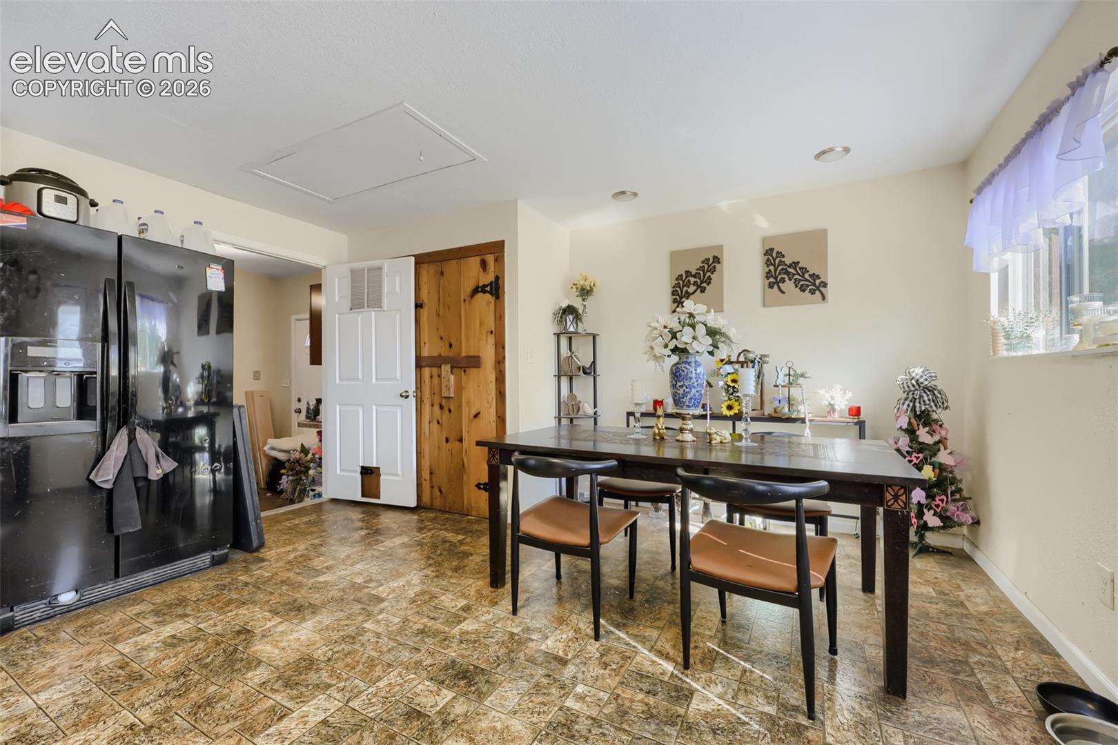 1133 Livingston Avenue