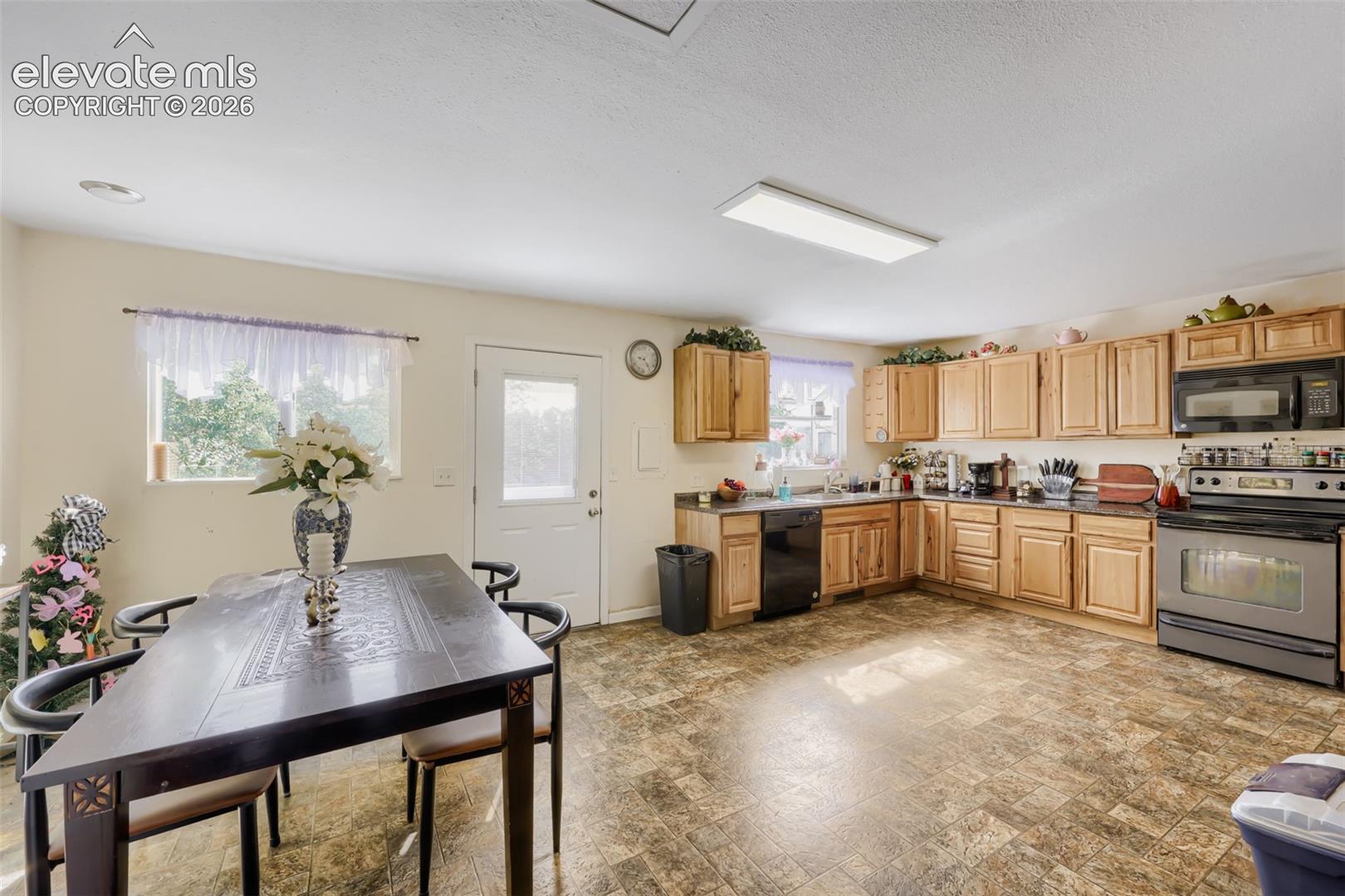 1133 Livingston Avenue