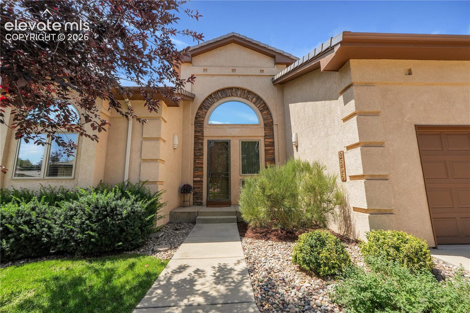 2836 Stonewall Heights