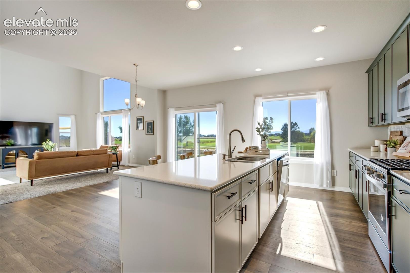 9782 Fairway Glen Drive