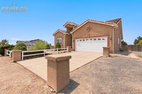 Photo of 703 N Canvas Drive, Pueblo West, CO 81007 (MLS # 6087186)