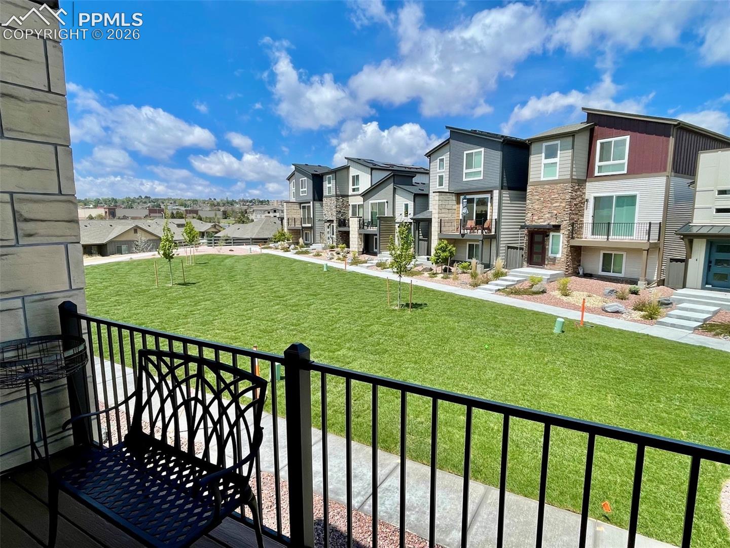 6158 Ellipse View