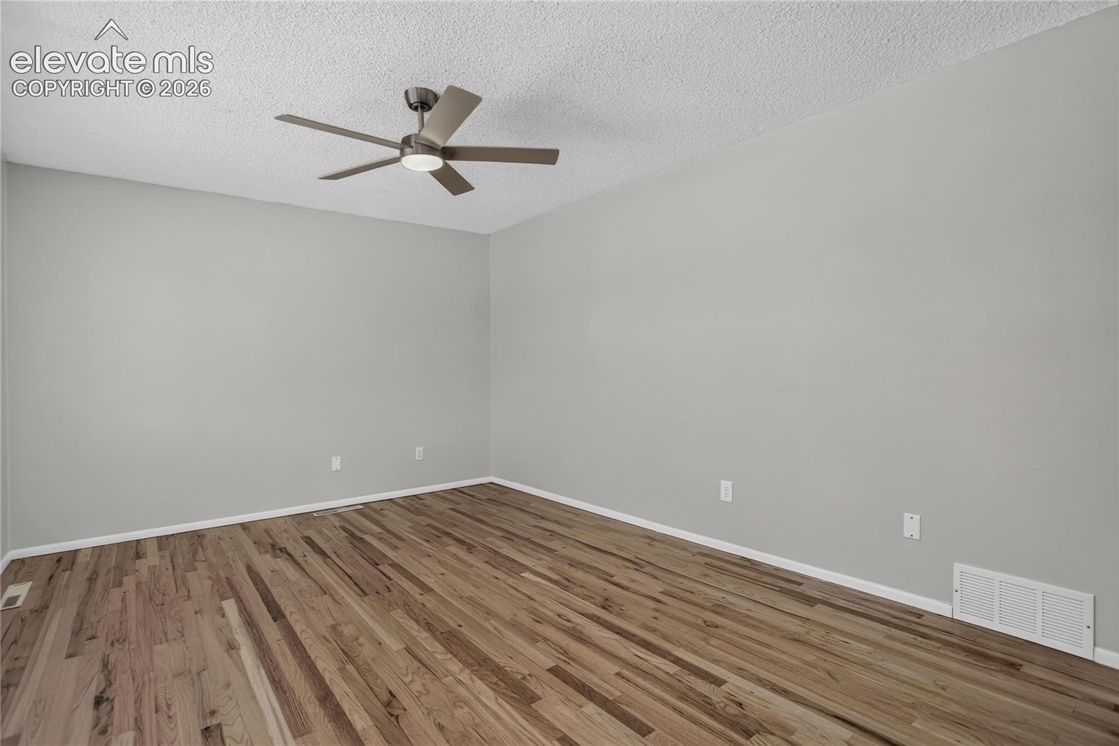 4531 La Cresta Drive