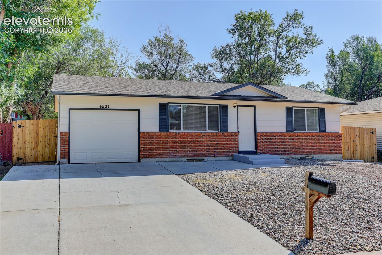 4531 La Cresta Drive