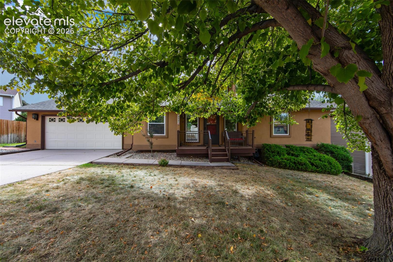 5541 Country Heights Drive
