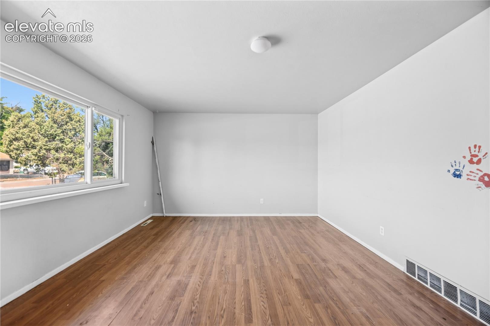 1471 Southmoor Drive
