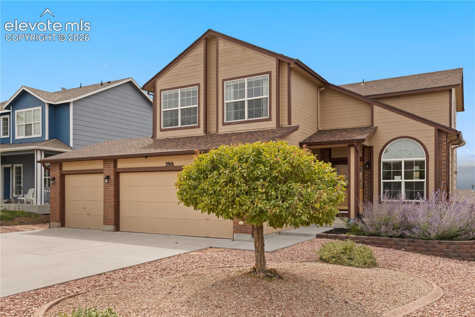 3916 Roan Drive