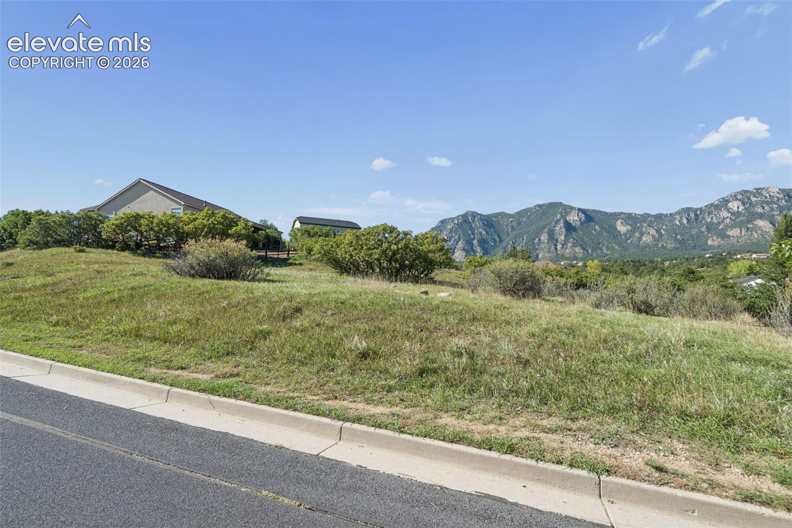 5024 Briscoglen Drive