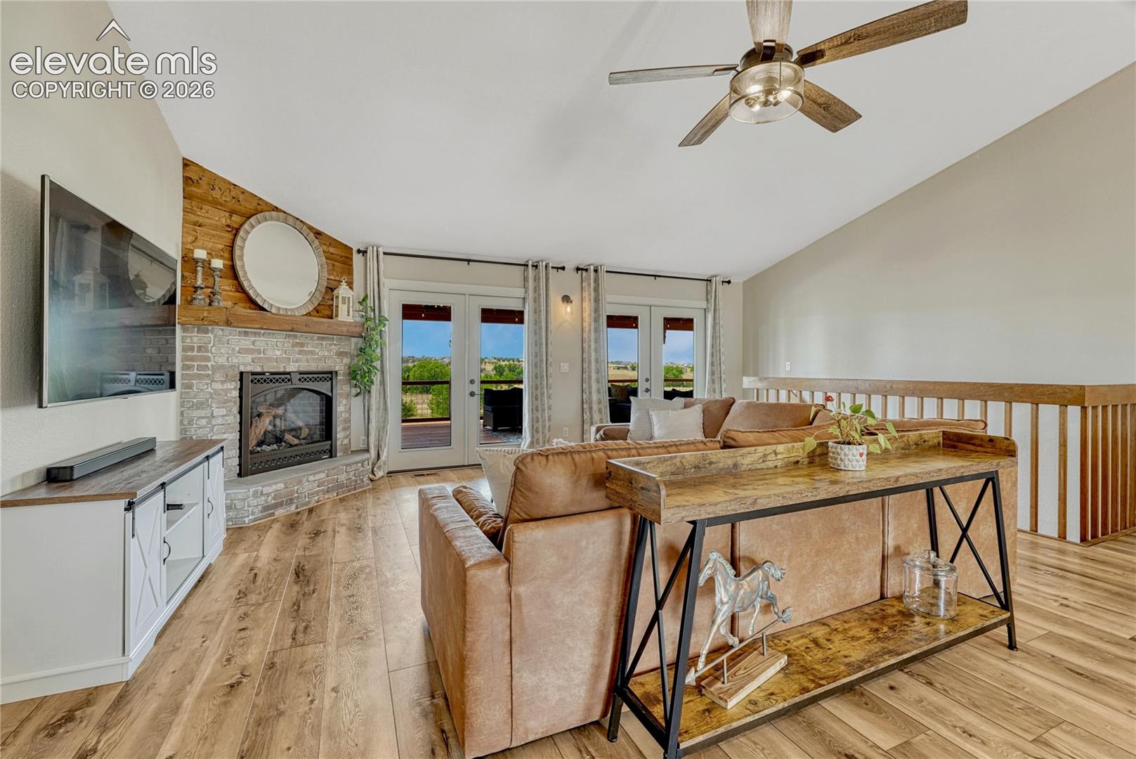 3293 Green Mountain Circle