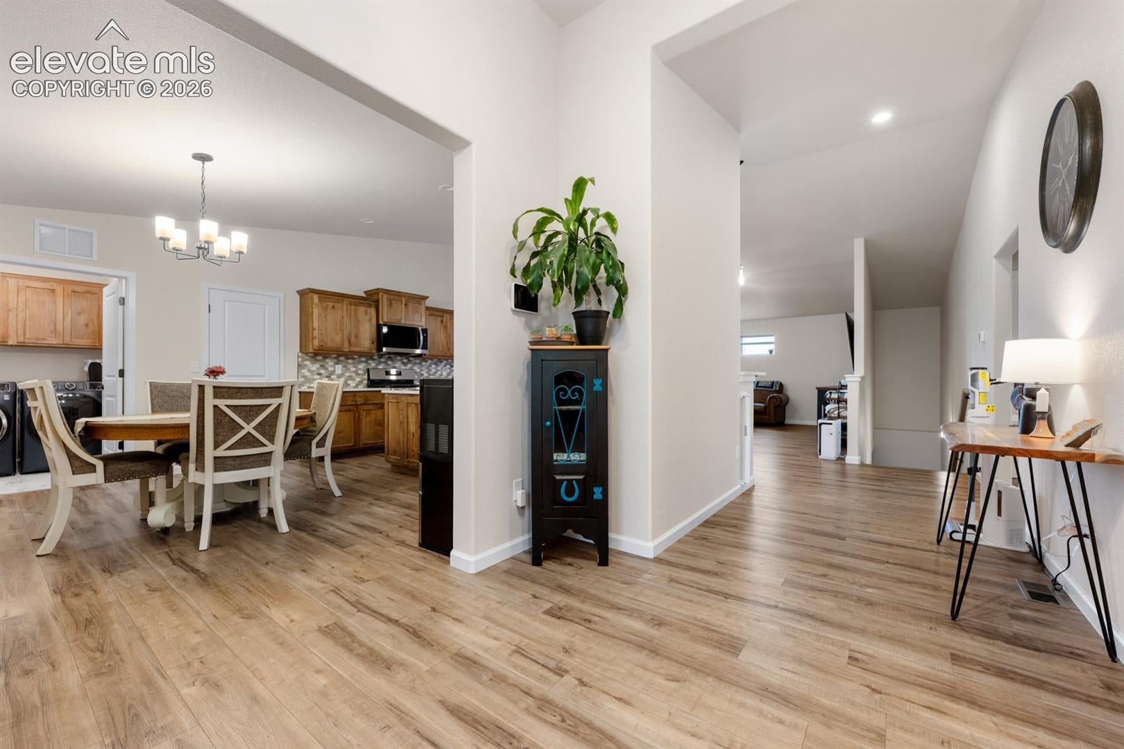 1143 E Purcell Lane