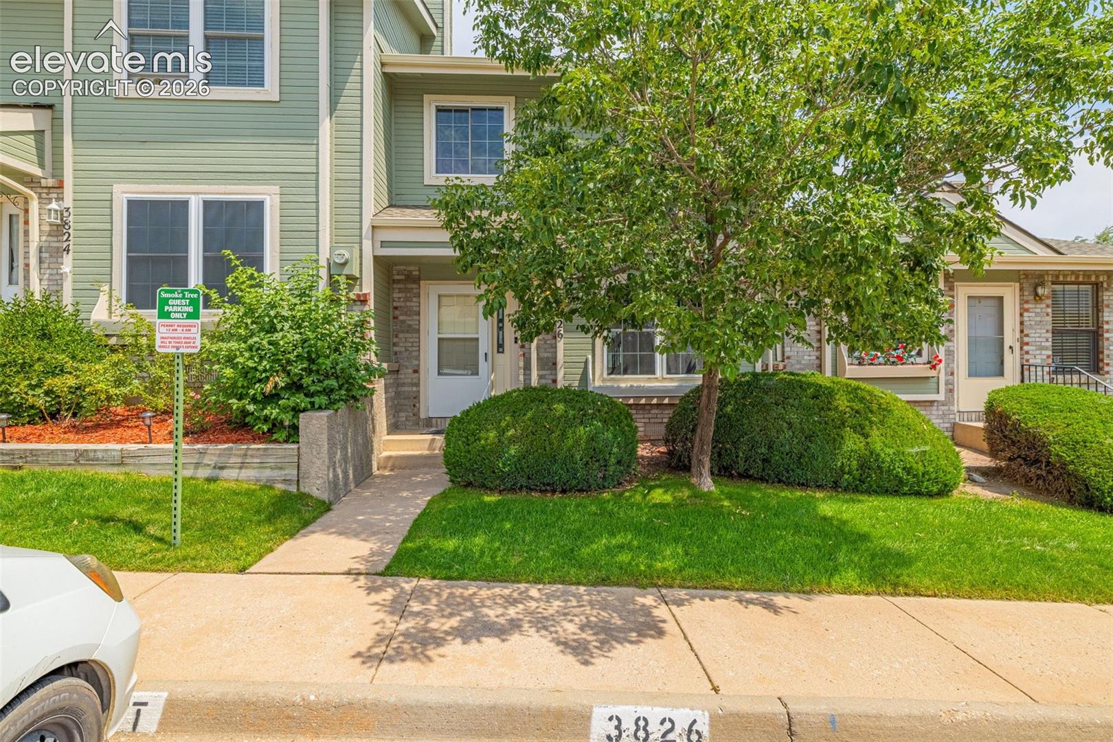 3826 Smoke Tree Drive