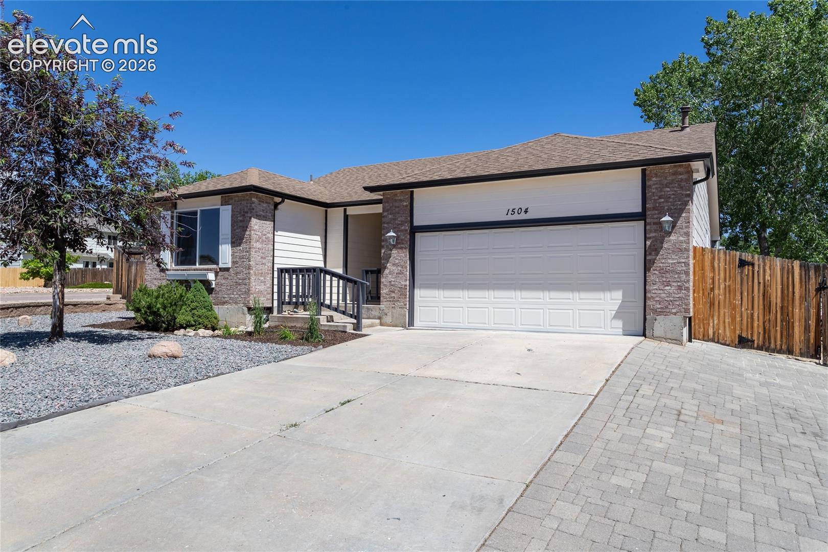 1504 Ancestra Drive