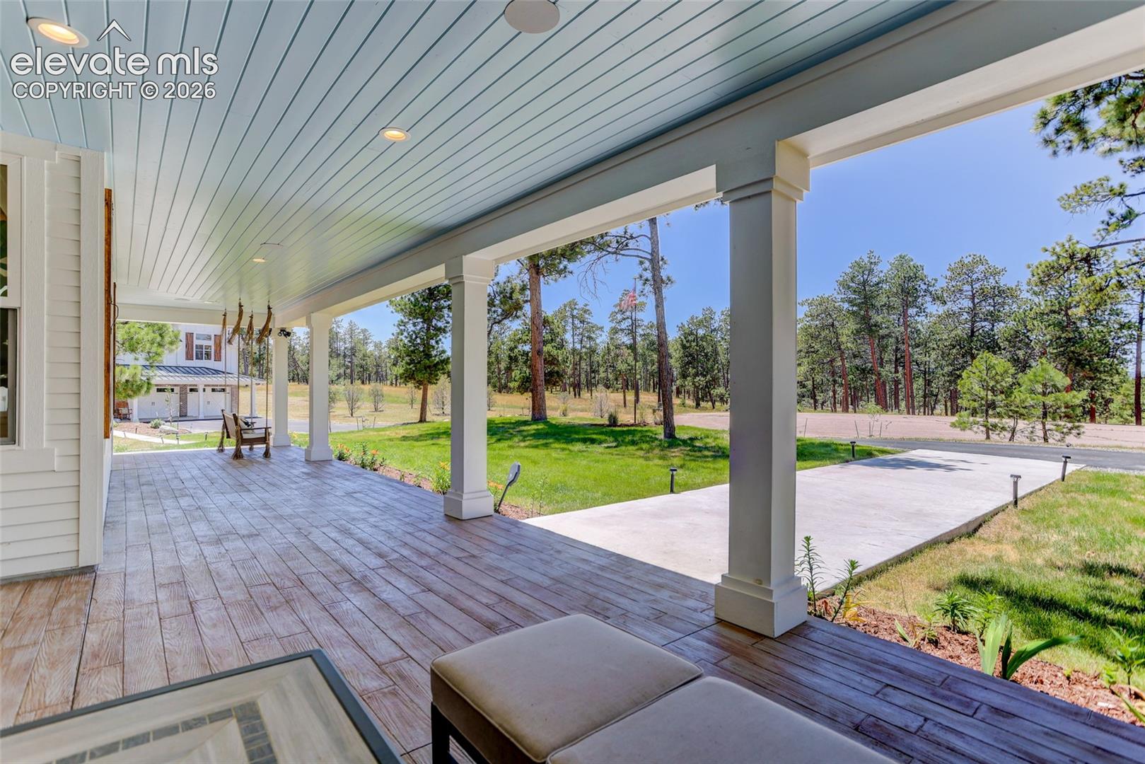 19404 Hilltop Pines Path