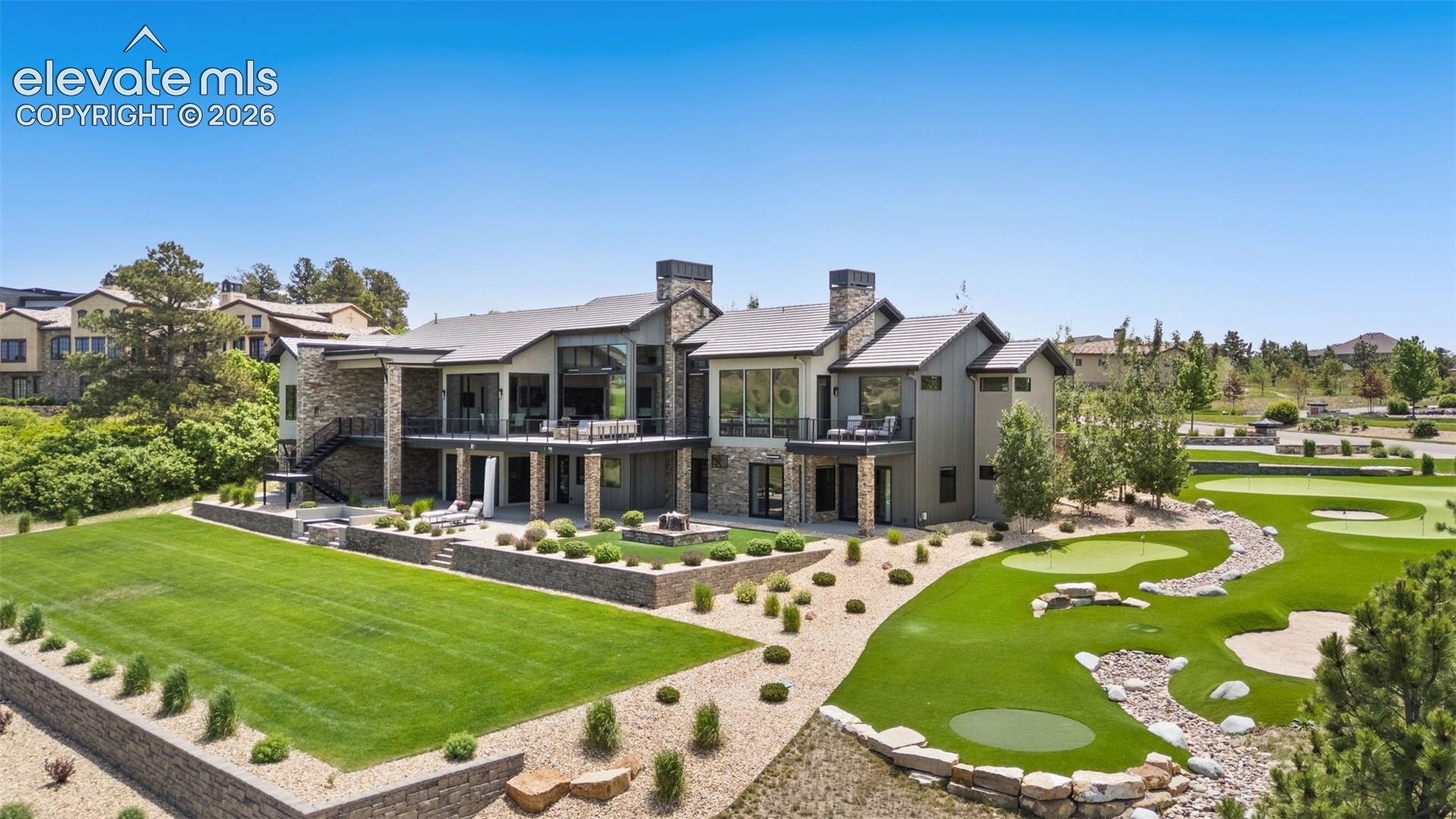 1484 Vine Cliff Heights