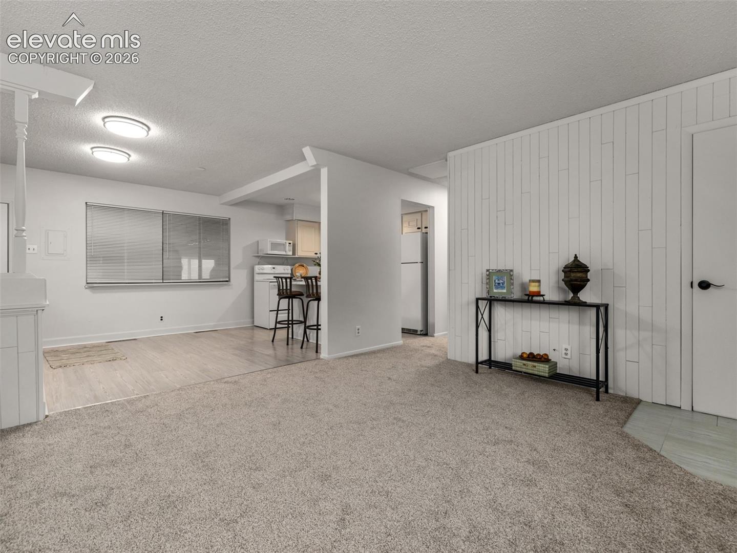 3950 Fairfield Lane