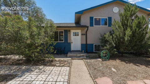 Tiny photo for 905 E Costilla Street, Colorado Springs, CO 80903 (MLS # 3355112)