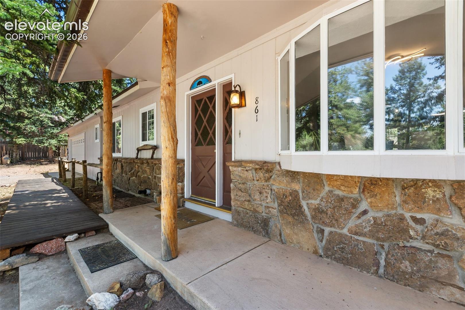 861 Teller Lane