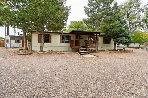 Tiny photo for 30 Shangra La Drive, Colorado Springs, CO 80907 (MLS # 5682238)