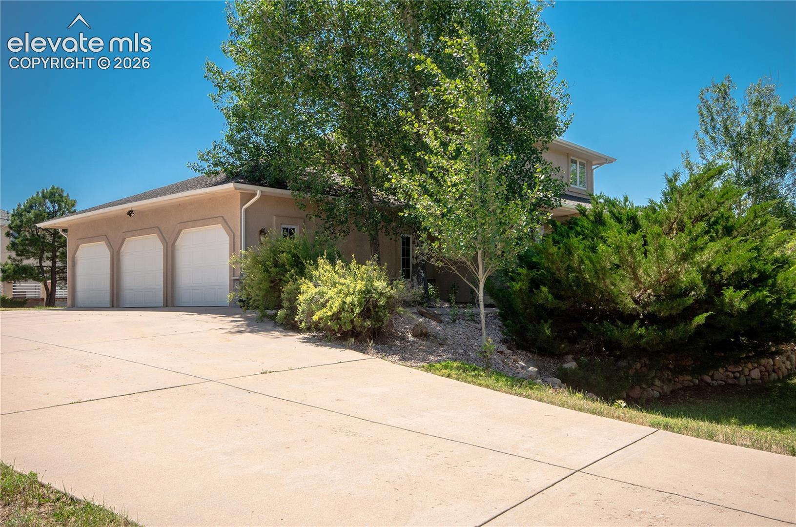 19558 Fox Trail Way