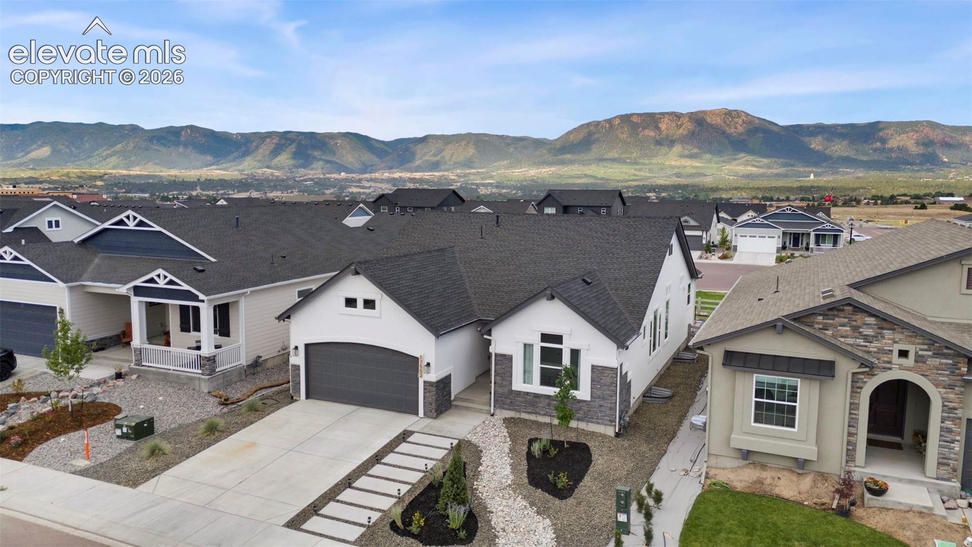 17552 Lucky Penny Lane