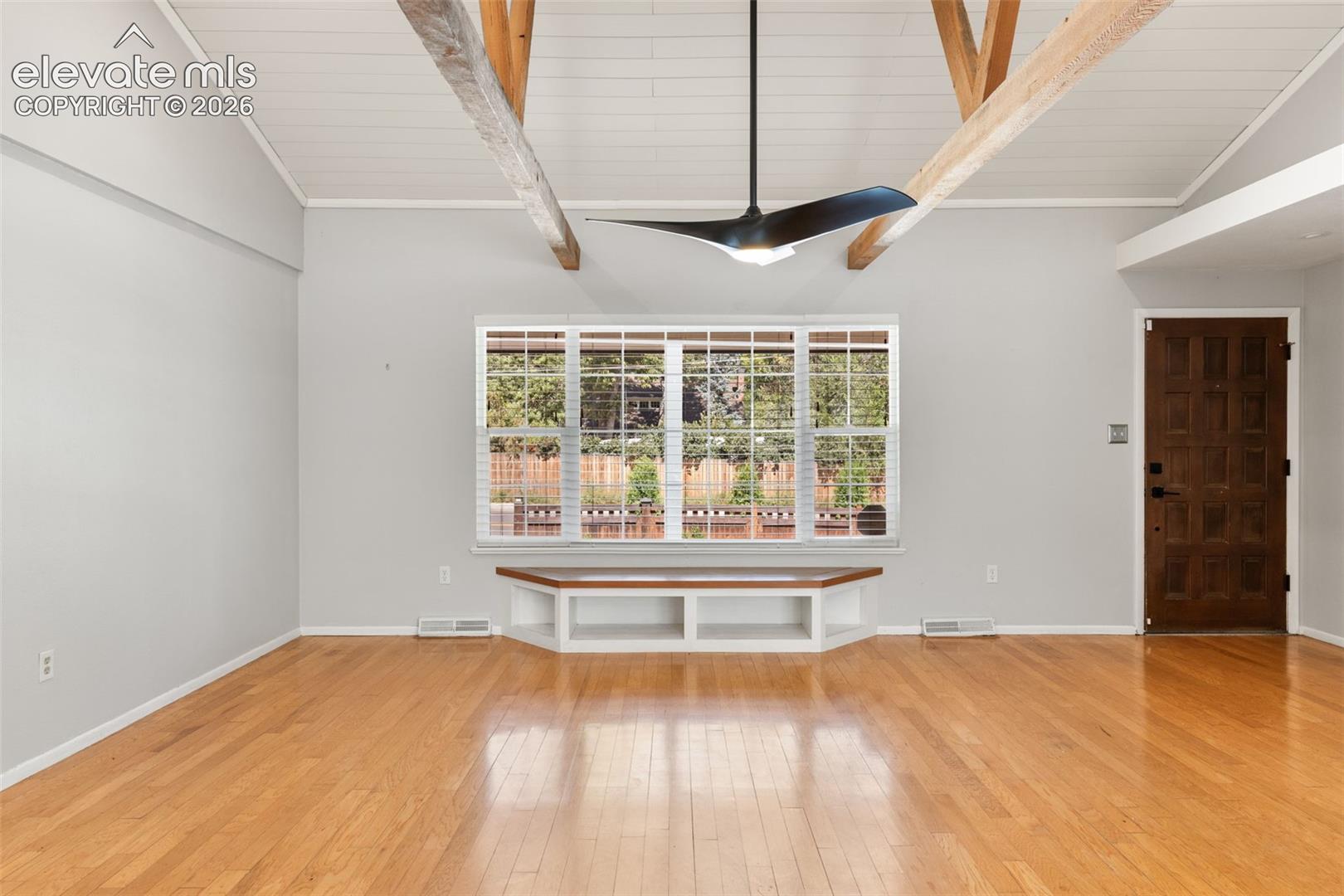 509 W Cheyenne Road